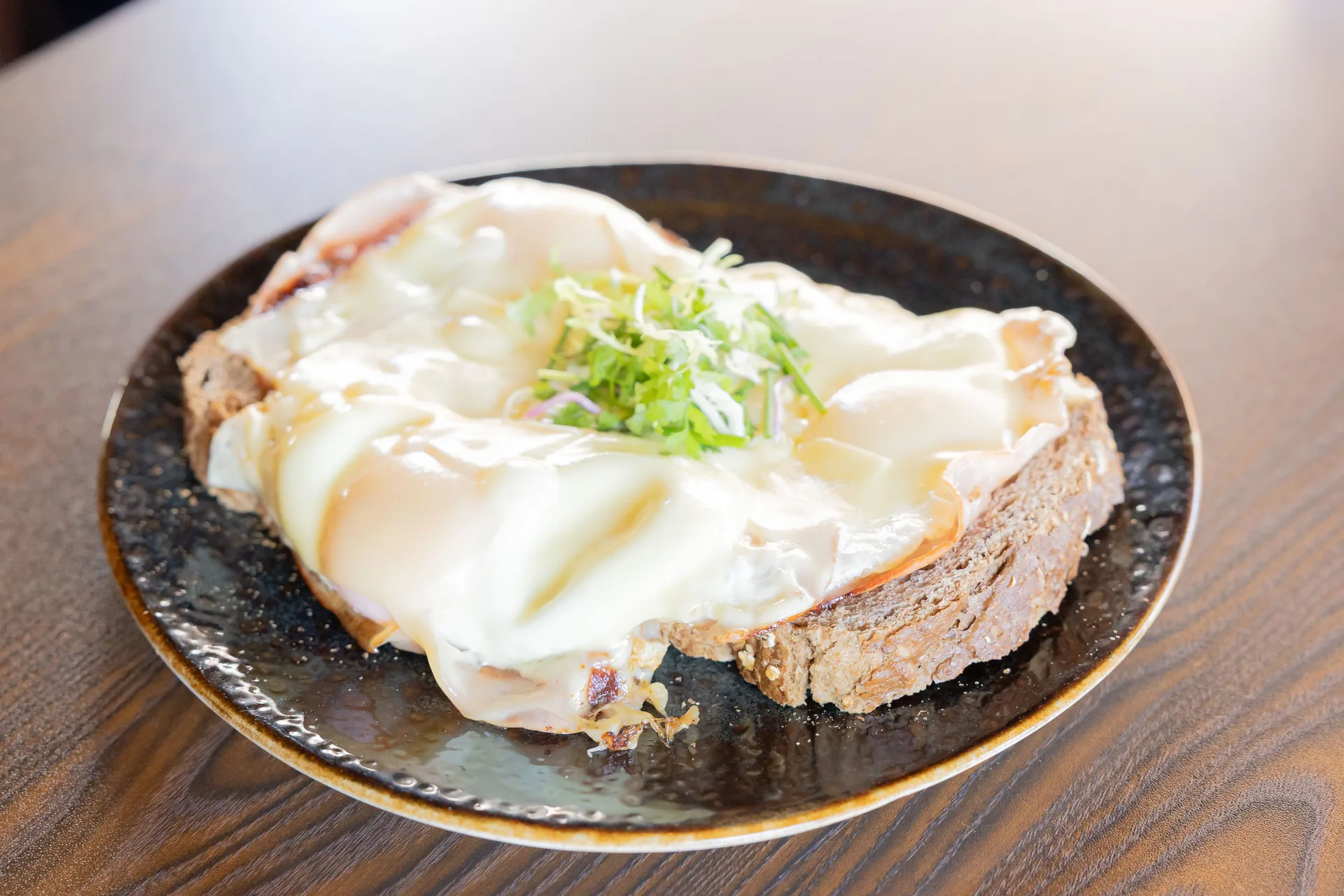 Lunchen bij het station